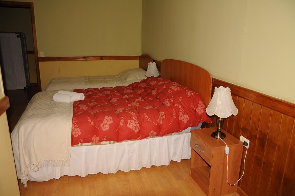 Hostal El Rincon Пуерто Наталес Екстериор снимка